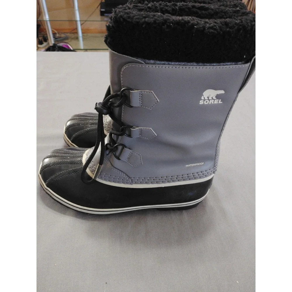 Sorel Caribou Waterproof Shearling Lined Women 7 Black/Gray Hiking Boot 1963-053